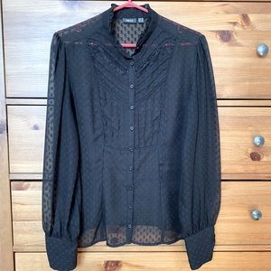 ✨2/$30✨ Sheer black top 🌟